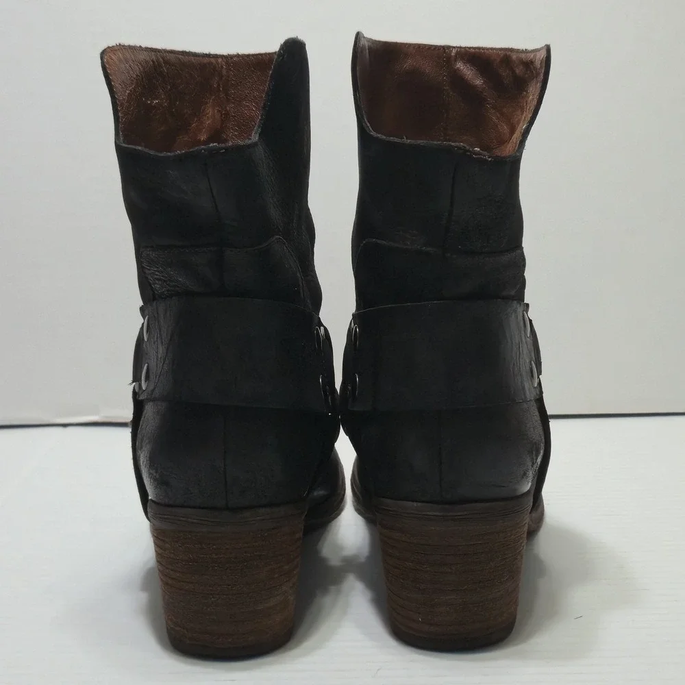Donald J Pliner Western Couture Dasha Black Leather Harness Moto Ankle Boots 10M